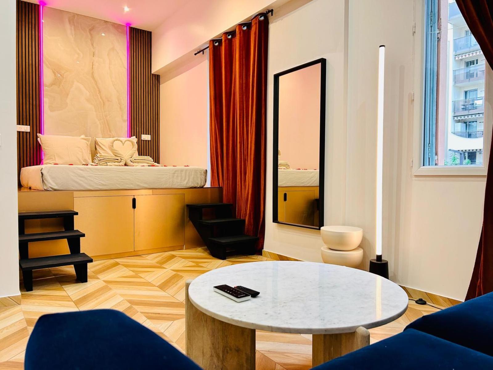 Intimate Escape - Seaside - Spa Bath - Wifi - Ac Nice Luaran gambar