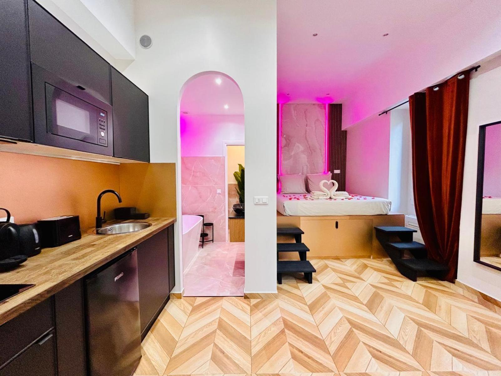 Intimate Escape - Seaside - Spa Bath - Wifi - Ac Nice Luaran gambar